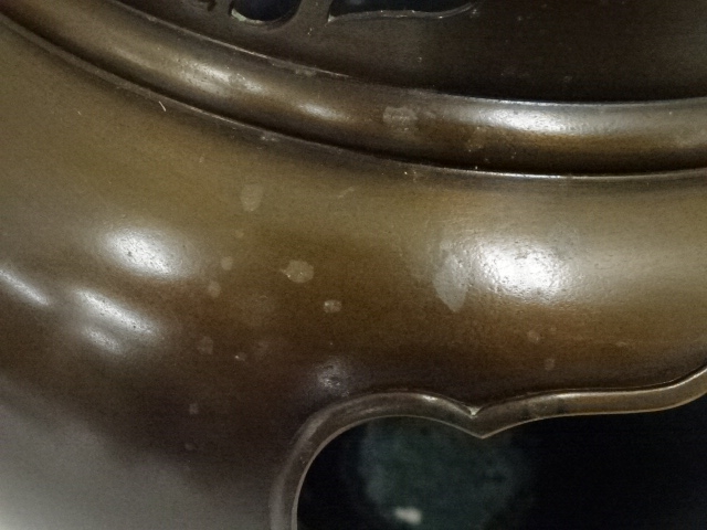  鋳師　孫兵衛造　唐銅鬼面風炉・丸釜添（共箱）